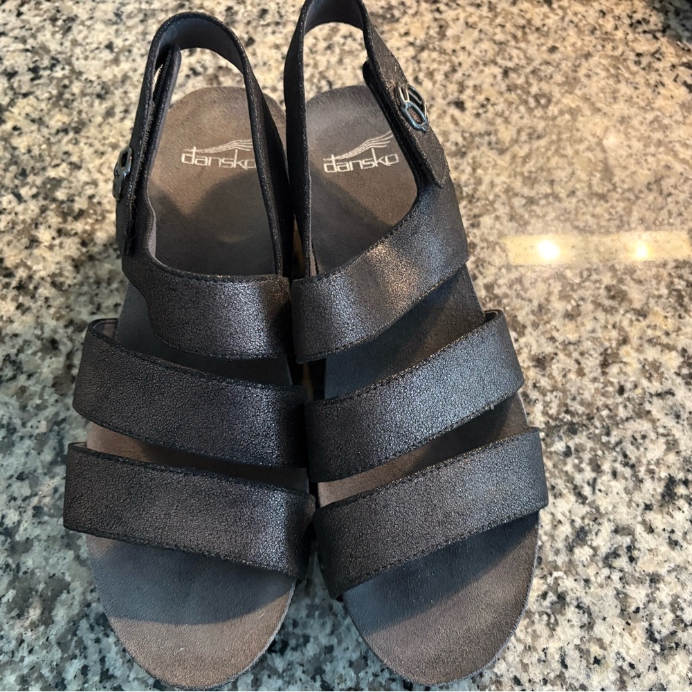 Dansko Women's Black Strappy Sandals